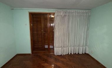 Francia 2425 Castelar