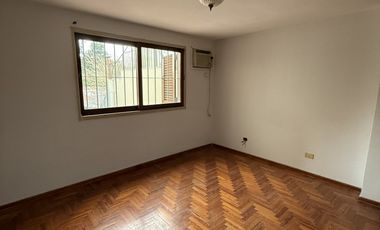 Francia 2425 Castelar