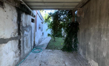 VENTA - CASA 3 DORMITORIOS ZONA BLAS PARERA Y BROWN