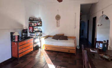 VENTA - CASA 3 DORMITORIOS ZONA BLAS PARERA Y BROWN