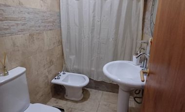 VENTA - CASA 2 DORMITORIOS ZONA EL CHARRUA