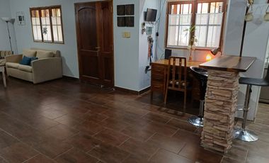 VENTA - CASA 2 DORMITORIOS ZONA EL CHARRUA