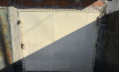 VENTA - CASA 4 DORMITORIOS