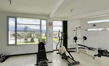 CASA DE VENTA - 3 DORMITORIOS - SALA DE ESTAR - 3 PISOS - TUMBACO