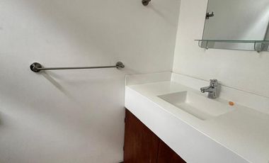 CASA DE VENTA - 3 DORMITORIOS - SALA DE ESTAR - 3 PISOS - TUMBACO