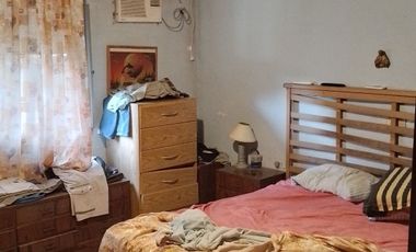 Casa de 4 dormitorios en Strauss 141