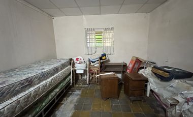 SE VENDE CASA 2 DORMITORIOS