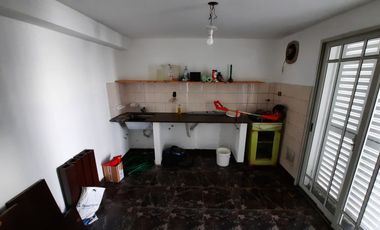 Casa de 4 dormitorios en Alvear 185