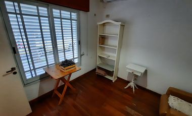 Casa de 4 dormitorios en Alvear 185