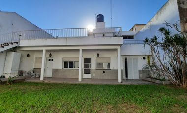 Casa de 4 dormitorios en Alvear 185