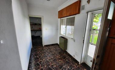 Casa de 4 dormitorios en Alvear 185