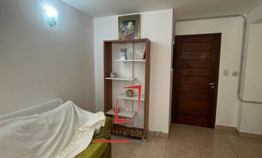 MONOAMBIENTE AMOBLADO CON PATIO EN PLANTA BAJA