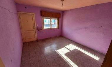 Inmueble con dos propiedades en BÂ° Guemes RETASADO