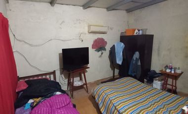 Inmueble con dos propiedades en BÂ° Guemes RETASADO