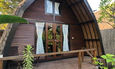 Beachfront Resort hotel bintang 4 di Gili Air