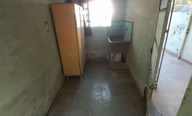 Inmueble con dos viviendas en General Rojo