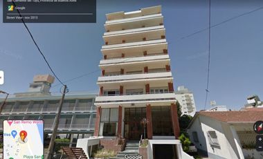 Monoambiente amoblado con cochera en San Clemente del Tuyu