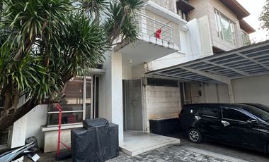 Disewakan Rumah Taman Kedoya Baru Mewah Siap Huni