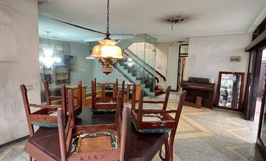Disewakan Rumah Taman Kedoya Baru