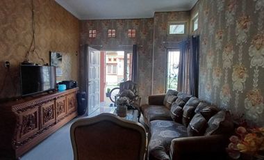 DIJUAL RUMAH FURNISH + LAUNDRY AKTIF KOMPLEK TAMAN MULTI INDAH SAKO