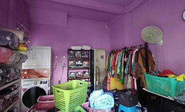DIJUAL RUMAH FURNISH + LAUNDRY AKTIF KOMPLEK TAMAN MULTI INDAH SAKO