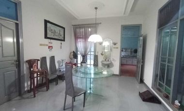 DIJUAL RUMAH FULL FURNISH JALAN SYAKYAKIRTI RAMBANG PALEMBANG