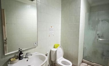 Disewakan Rumah Taman Kedoya Baru Mewah Siap Huni