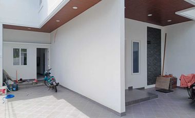 Dijual Rumah Baru Minimalis 2 1/2 Lantai Di Duri Kosambi Jakarta Barat
