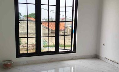 Rumah 2 lantai DP 0 di Limo Depok