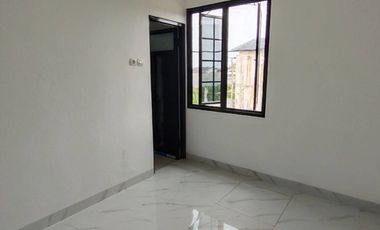 Rumah 2 lantai DP 0 di Limo Depok