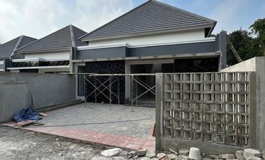 dijual rumah di sleman di jalan kaliurang km 13 pondok indah residence