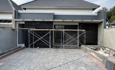 dijual rumah di sleman di jalan kaliurang km 13 pondok indah residence