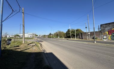 GALPON EN VENTA -  SOBRE AV. RAMIREZ