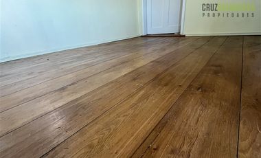 Local Comercial en Arriendo en Amplia casa comercial, sector Imperial, excelente ubicación y muy buen estado.