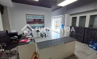 Local Comercial en Venta en Av. Santa Isabel