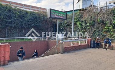 Local Comercial en Venta en Av. Santa Isabel