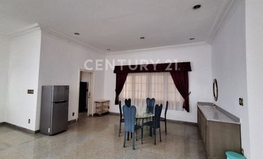 Rumah Besar, Terawat, Fully Furnished Di Menteng