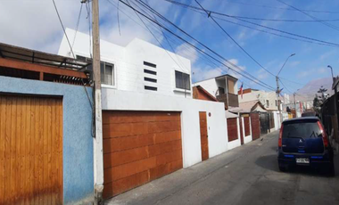 Casa en Venta en Pje. Agua Santa con El Aguila - SBIF 19467 Condiciones especiales de financiamiento Banco Santander