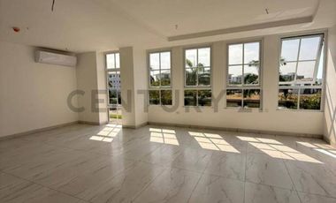 Departamento en Venta en Urbanización Vista Lagos, Isla Mocoli