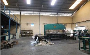 Turun Harga, Dijual NJOP Gudang di Jl. Husein Sastranegara, Jurumudi