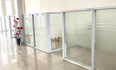 Gudang 18x80 Luas 897 Lokasi Pinggir Jalan Cakung Jakarata Timur