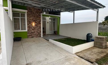 Rumah Strategis Dekat Tol Di Perumahan Bukit Cimanggu City Bogor