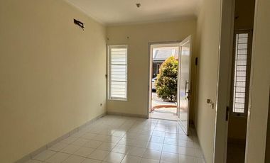 Disewakan rumah di legenda wisata cibubur