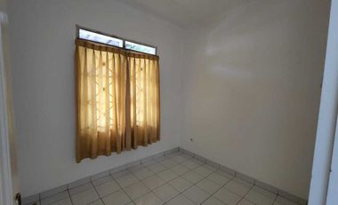 Disewakan rumah di kota wisata