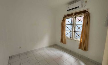 Disewakan rumah di kota wisata