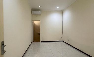 Rumah 1 Lantai, Minimalis Siap Huni Terawat, Rungkut, Surabaya