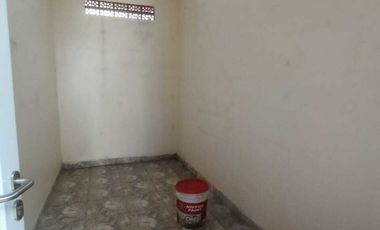 DISEWA RUMAH 2 LANTAI TAHUNAN BISA SURVEY ARGENIA SENTUL SSR865