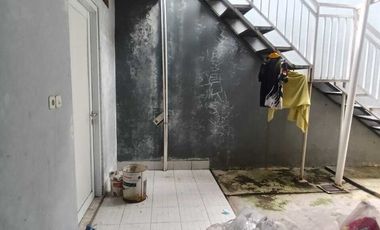 DISEWA RUMAH 2 LANTAI TAHUNAN BISA SURVEY ARGENIA SENTUL SSR865