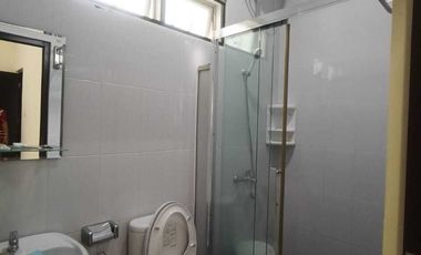 DISEWA RUMAH 2 LANTAI TAHUNAN BISA SURVEY ARGENIA SENTUL SSR865