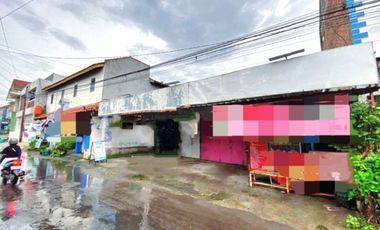 kios pinggir jalan utama plus kost 7 kamar di area kampus UMS